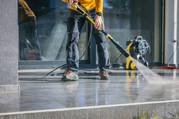 Best Commercial Pressure Washing  in Sauk City, WI