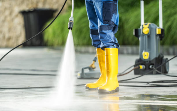 Best Pressure Washing Siding  in Sauk City, WI