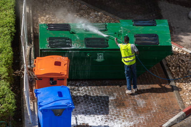 Best Deck Cleaning Services  in Sauk City, WI